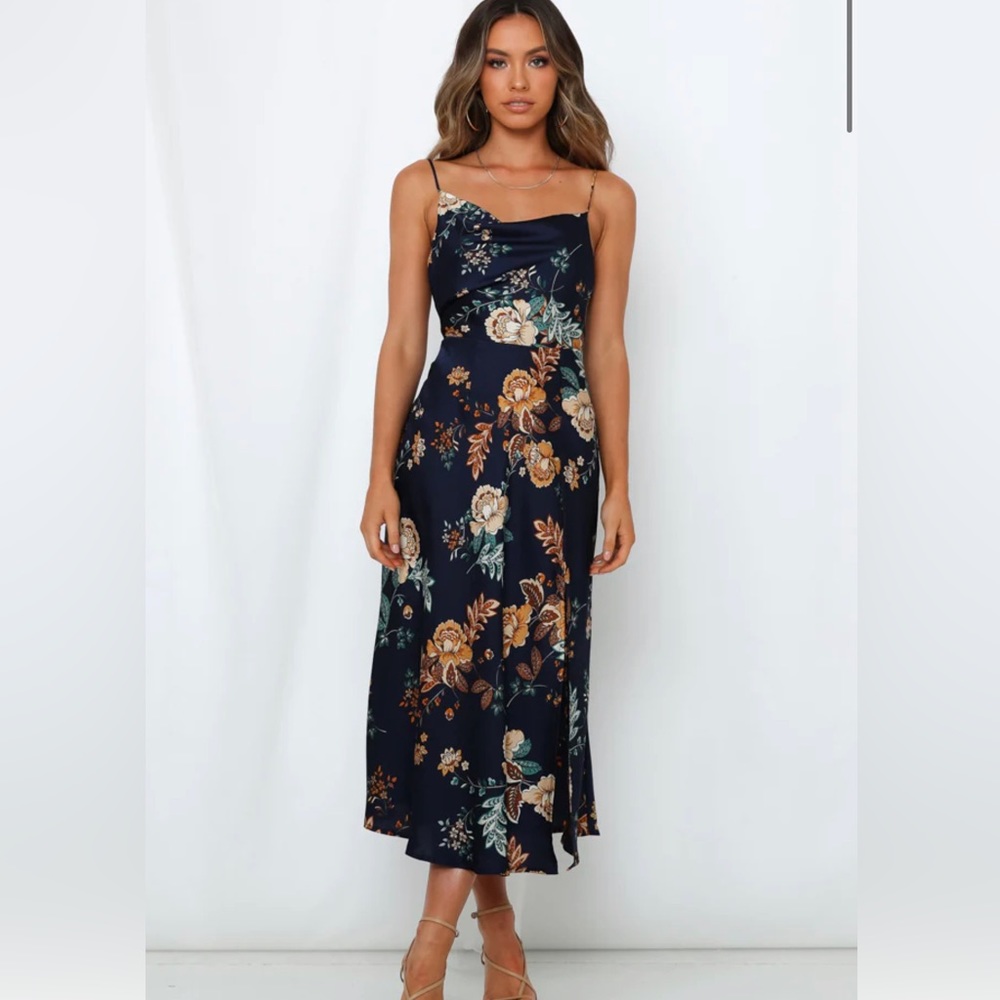Atlas maxi floral dress. New with tags. Never worn.